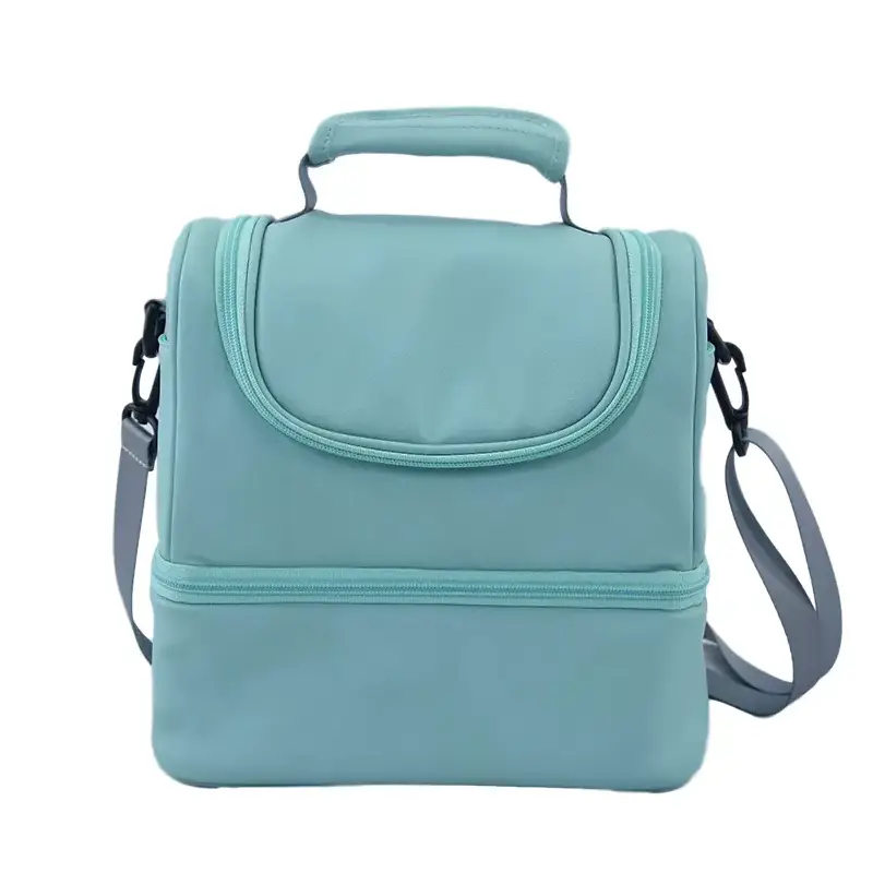 Beg Makan Tengah Hari Perjalanan Lembut Bertebat